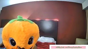 Fake Honey'S Cosplay Adventure With Mr.Pumpkin And The Princess